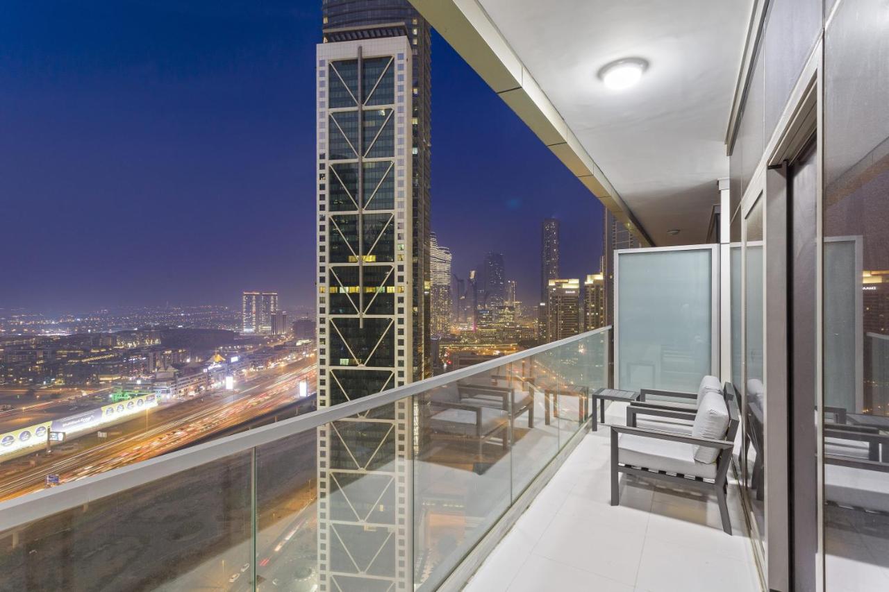Aliving Luxury 2Br With Infinity Pool At Paramount Hotel Midtown Close To Dubai Mall & Burj Khalifa المظهر الخارجي الصورة